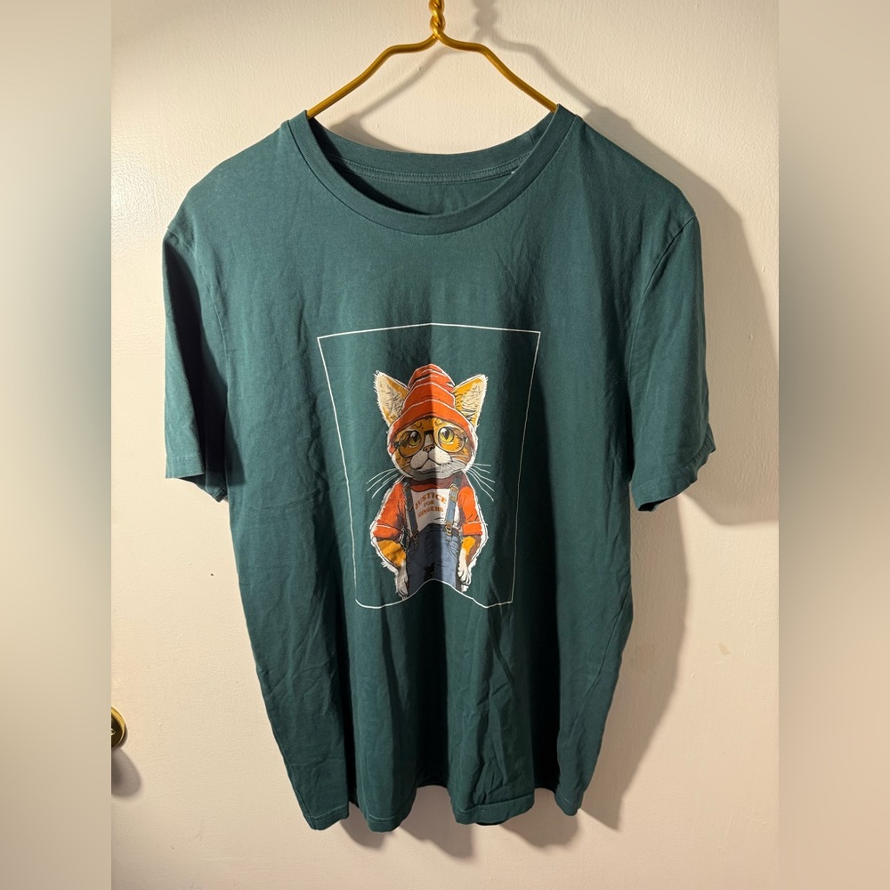 Trendy Green Cat “ Save The Gingers” Graphic T-Shirt